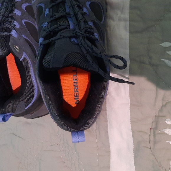 Merrell castle rock hiking shoes - Picture 3 of 6